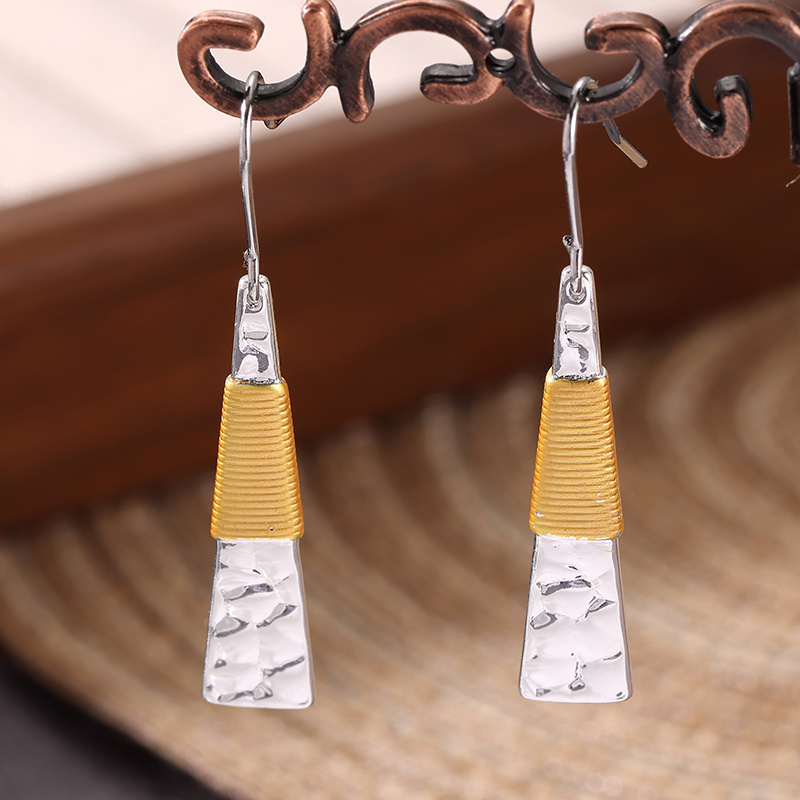 Women's Handmade Retro Hammer Patterned Pendant Earrings