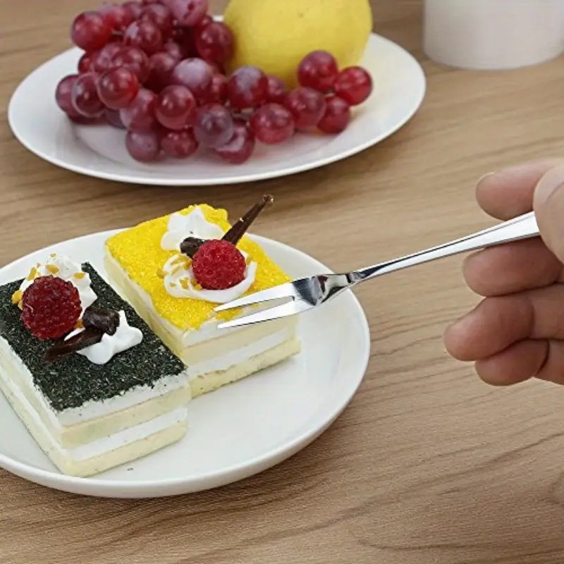 16pcs stainless steel two prong forks bistro cocktail forks small fruit fork Product details 3
