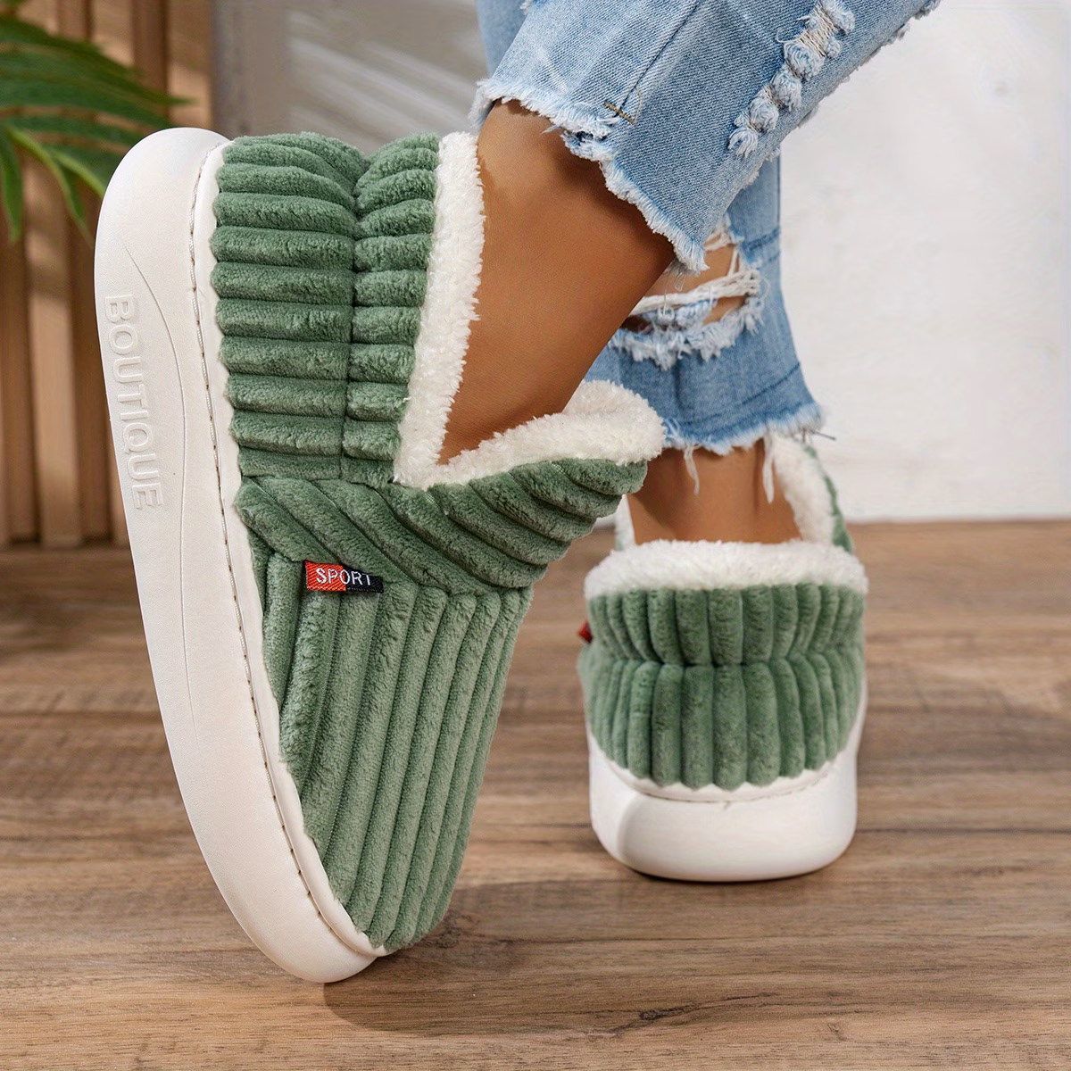 chaussures dintérieur dhiver pour femmes à semelle épaisse et doublure en peluche, style nouveau transfrontalier, chaussons pour hommes avec talon, chaussures pour femmes Détails du produit 20
