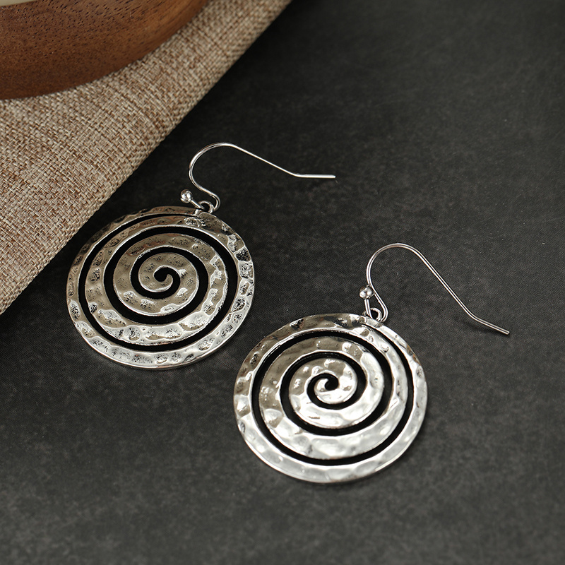 Women's Retro Spiral Hoop Circular Earrings, Versatile Gift