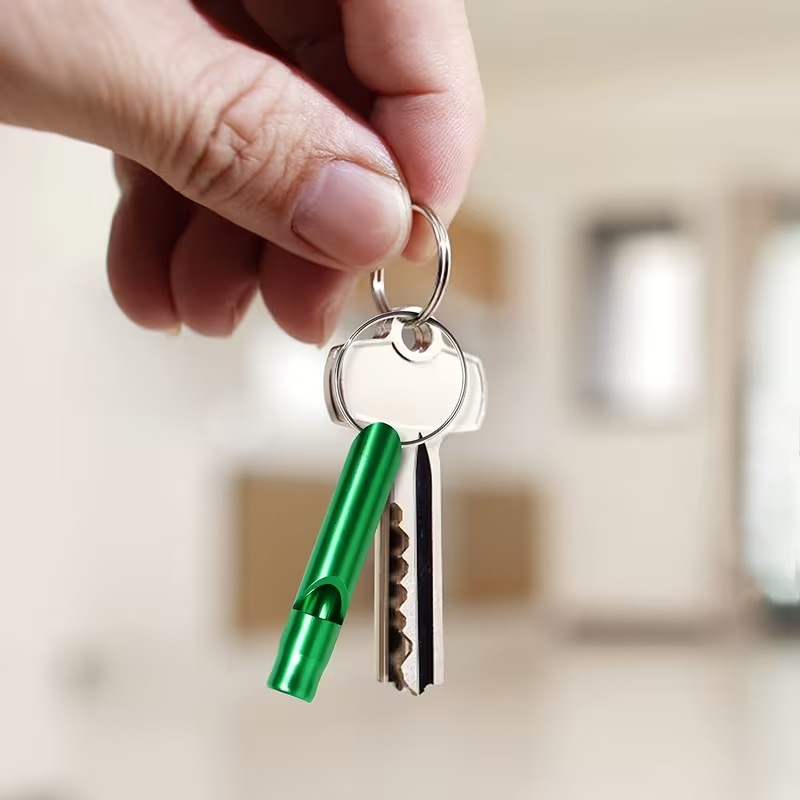 9pcs Aluminum Alloy Emergency Survival Whistles with Keychain