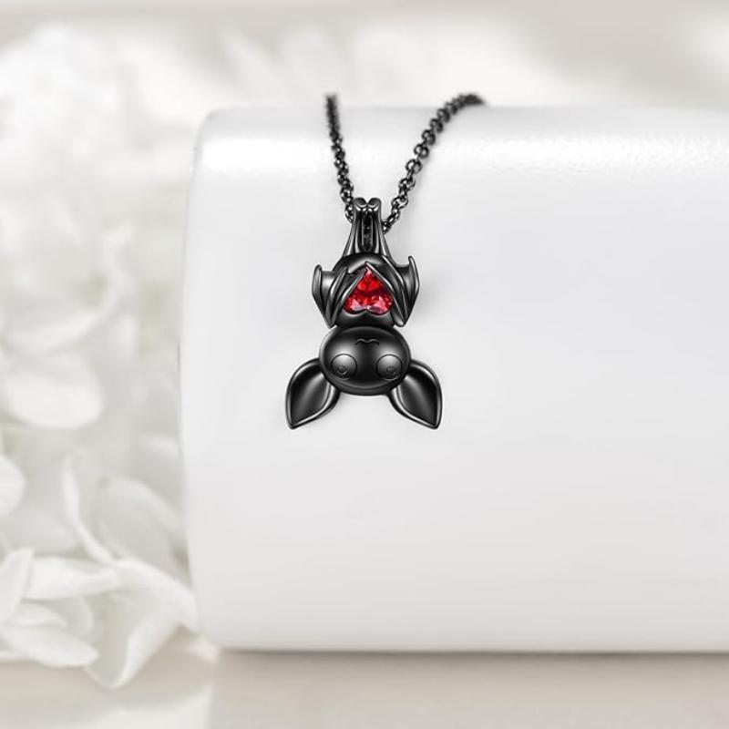 TEMU 1pc de Nouveau Collier Pendentif Chauve-Souris Créatif à , Design de Cœur de Dessin Animé Unique, Accessoire d'Halloween Noir pour Femme