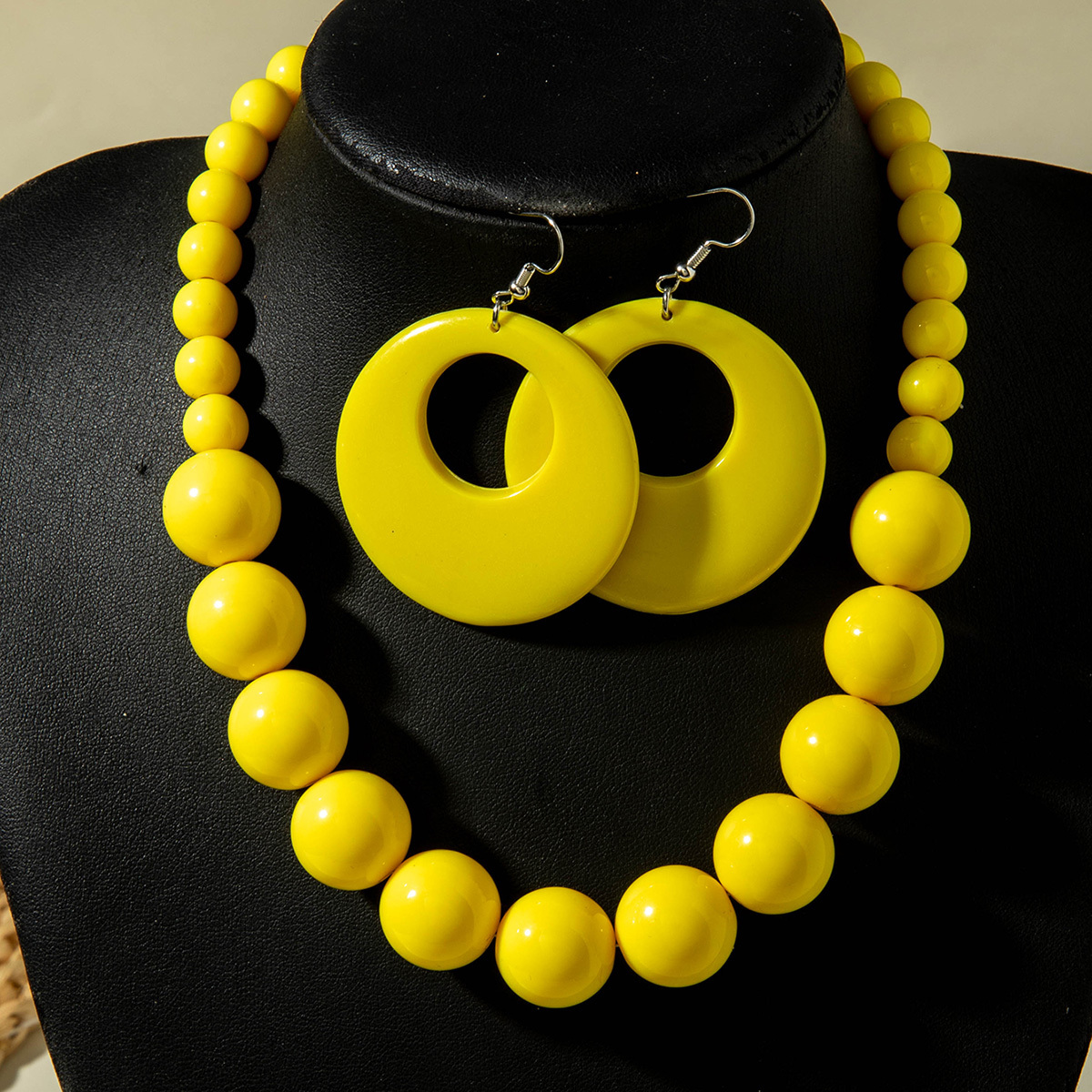 2 Unique Acrylic Bead Jewelry Sets with Circular Pendants