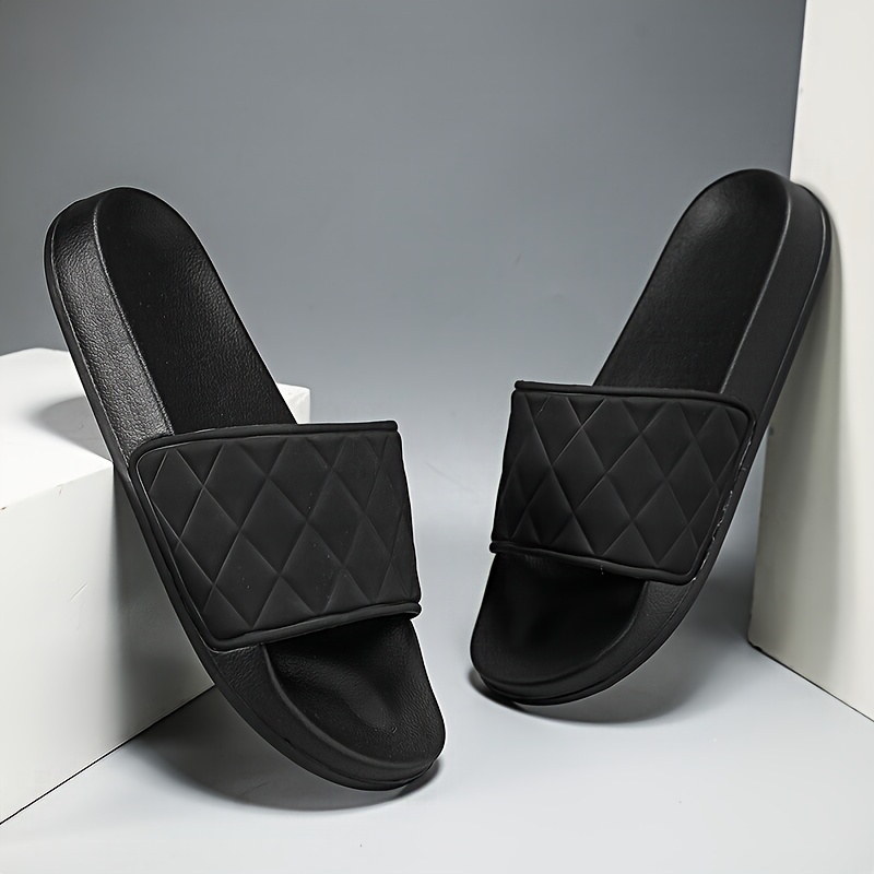 mens lightweight eva slip on slippers arch support anti slip sole cushion   slip on sandals for indoor outdoor beach   slip on closure large size   ideal for mens everyday formal use indoor footwear diamondpattern design durable pvc sole Product details 4