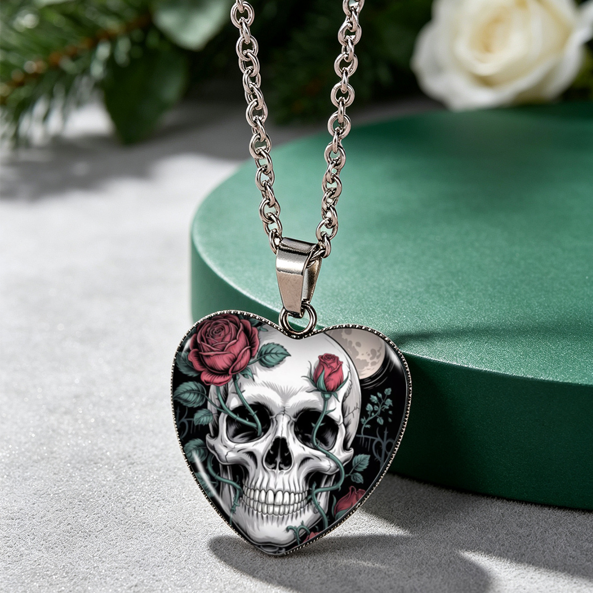 TEMU 1pc Red Rose Skull Heart-shaped Glass Pendant Necklace, Dark Gothic Style Unisex Necklace
