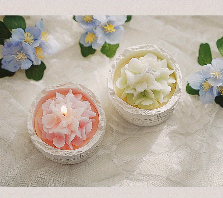 Candle in a Hydrangea Cup, Perfect for Women'S Day, Serves As a Fragrant Decorative Piece And Makes an Excellent Birthday Gift, Ideal for Celebrations And Gatherings