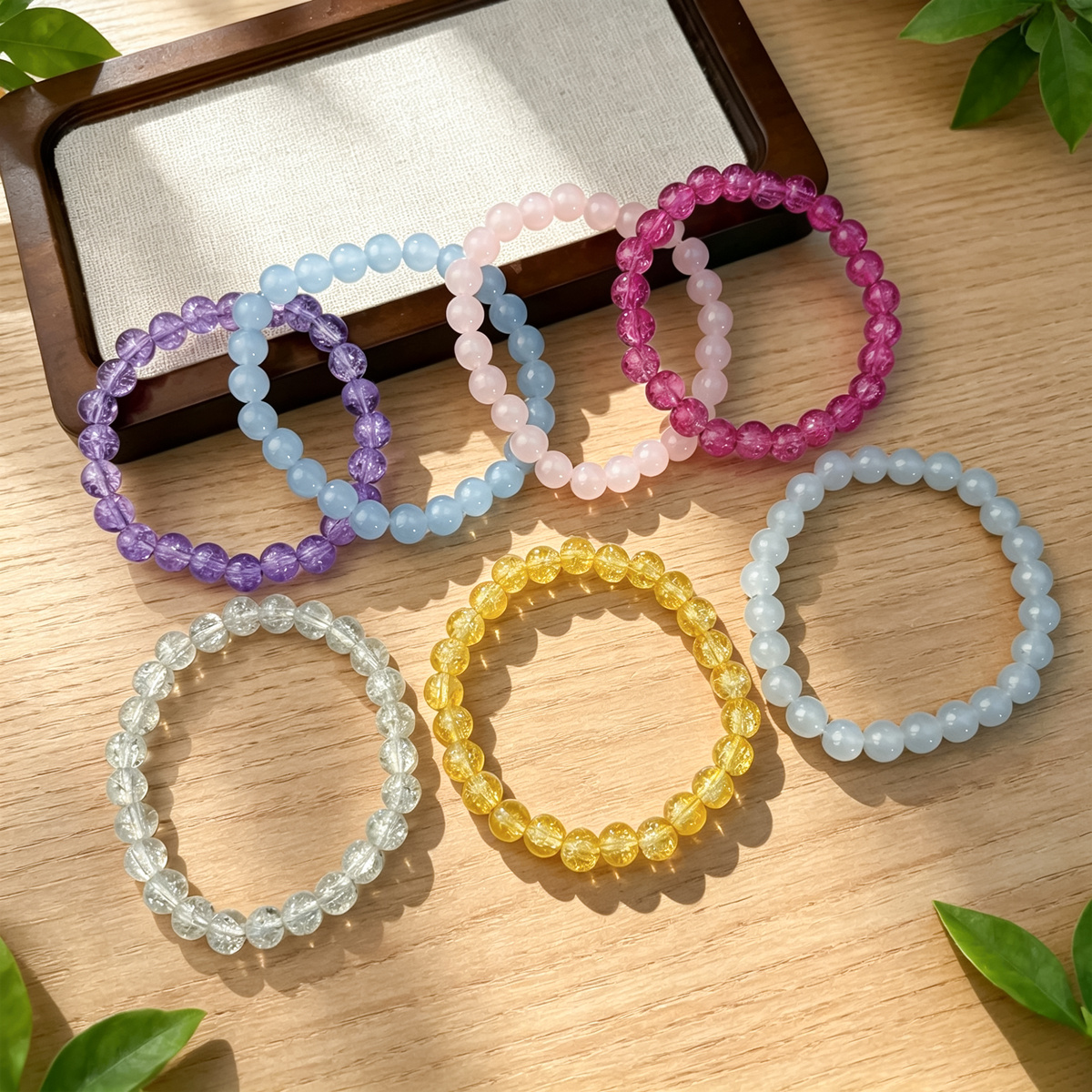 7pcs Fresh Icy Clear Floral Beaded Bracelet Set