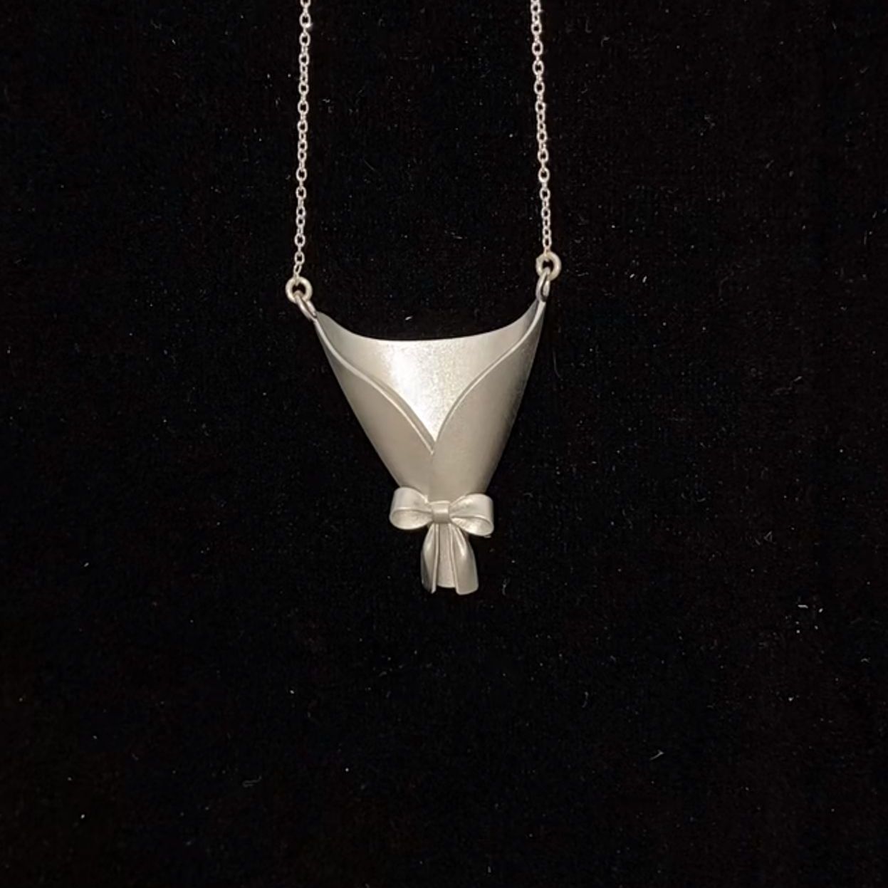 Image of New Floral Arrangement Edition Necklace, New Chinese Style Handmade , High-end Sense Of Personality Creative Collarbone Chain