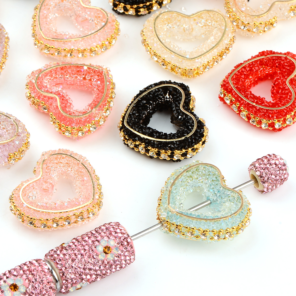 

4pcs Acrylic Sugar Beads, Assorted Colors, Love Shape With Straight Hole, Diy Decor For Pens, Phone Chains, Keychains