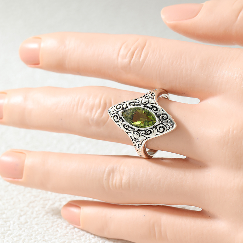 Vintage Inlaid Synthetic Green Cubic Zirconia Ring