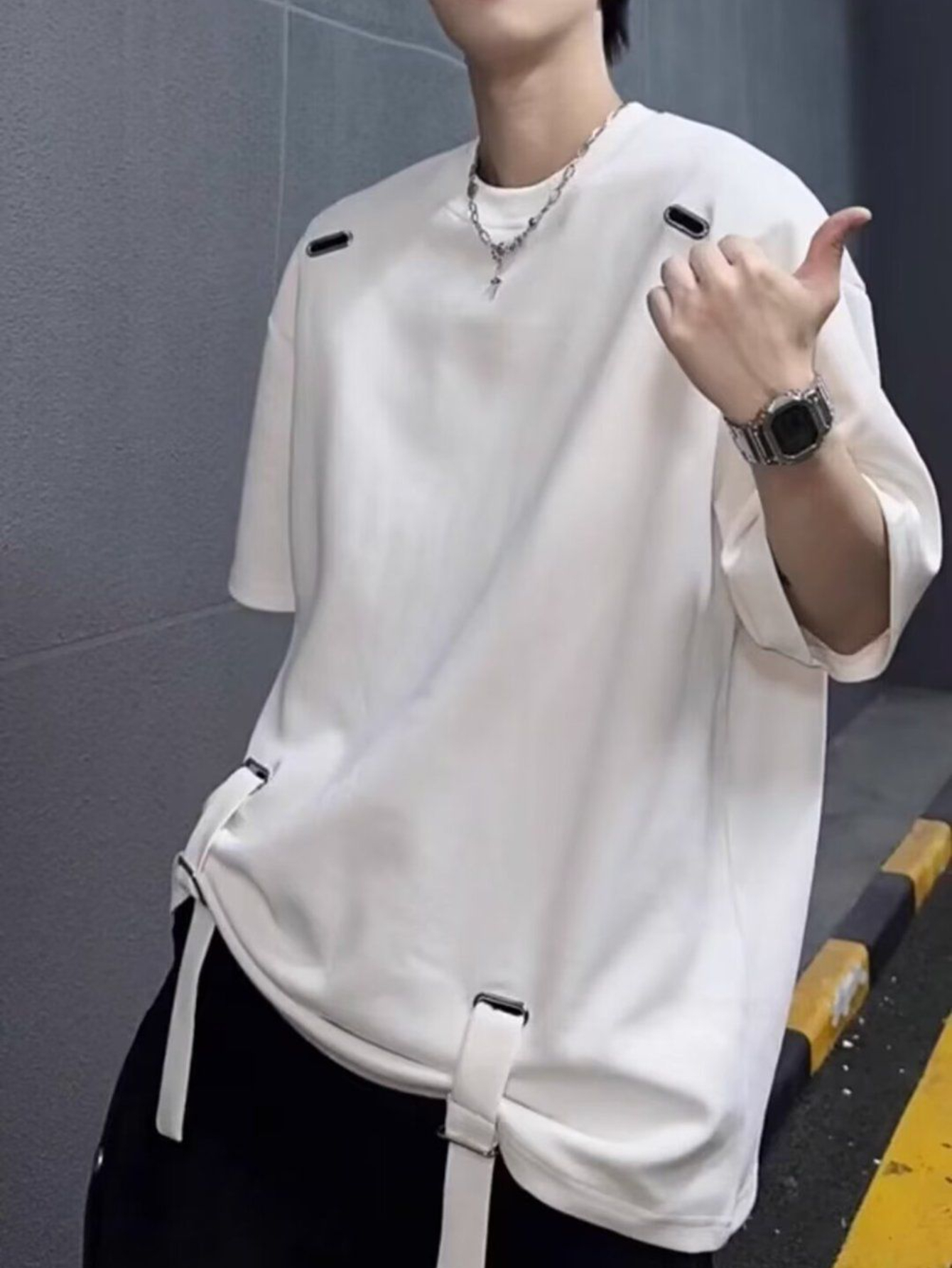 メンズ ホワイト オーバーサイズ tシャツ - 調整可能な裾＆スタンドカラー 夏のストリートウェア必須アイテム | 通気性抜群のルーズフィット半袖シャツ カジュアル・オフィス・パーティー用 | 高品質ステッチの若手 必須ワードローブ