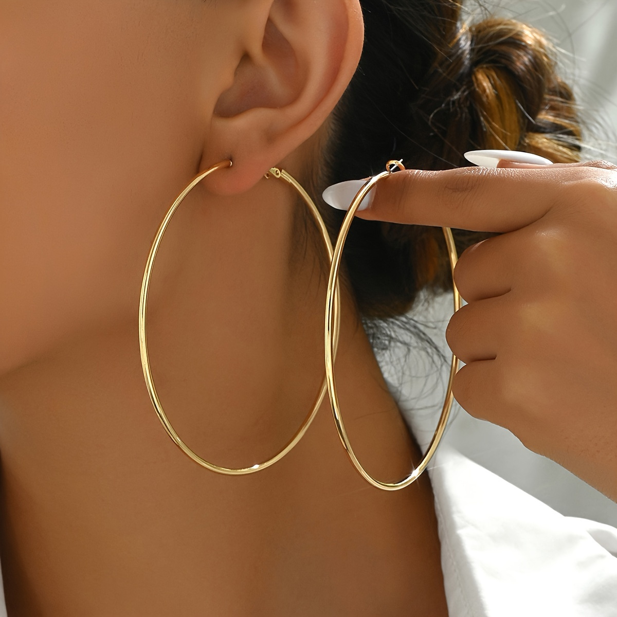 TEMU 1 Pair Hypoallergenic Lightweight Golden Large Round Hoop Earrings - Light Beige Retro Style For Daily Wear, Music Festivals & Gifts | Elegant &