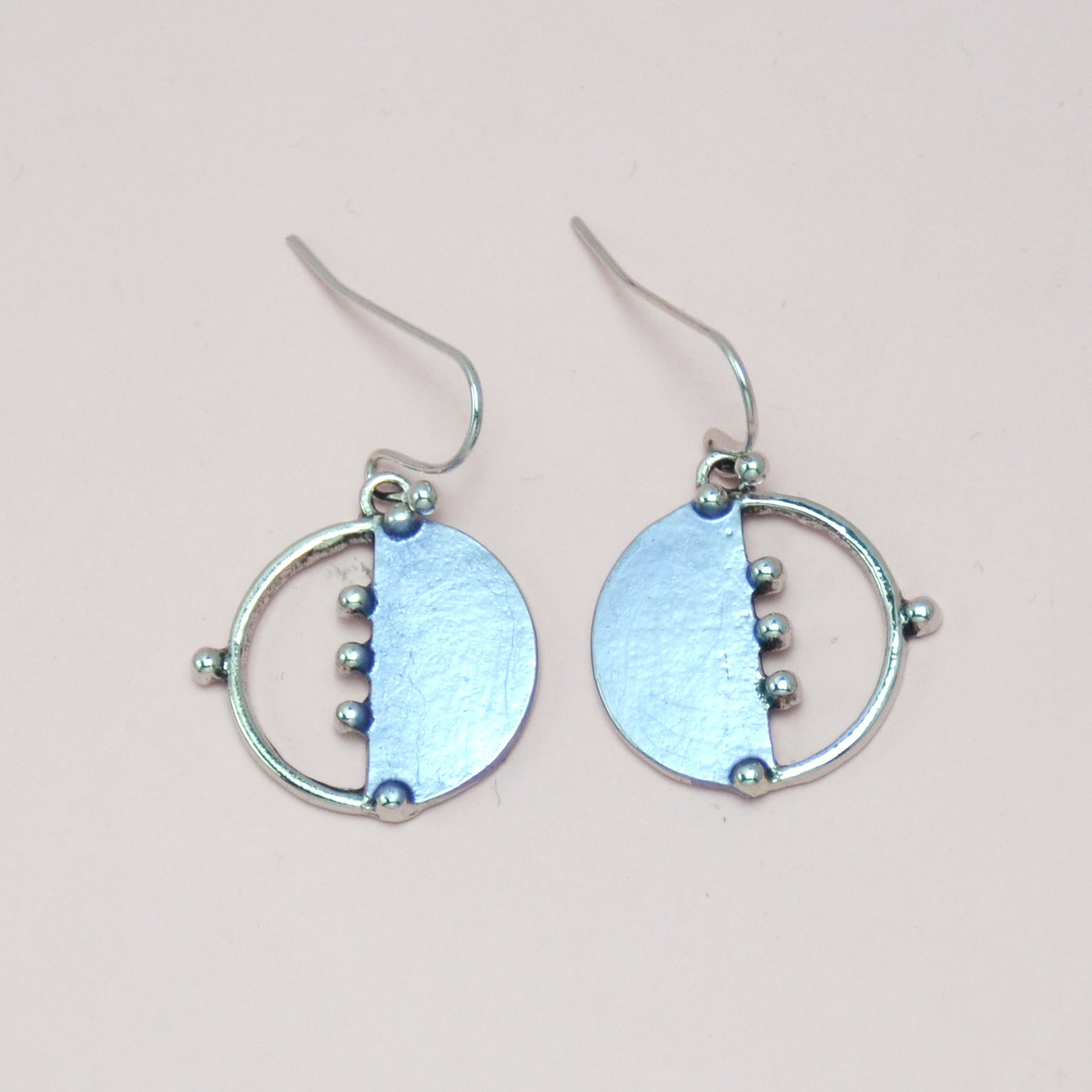 TEMU Set Of 2 Stylish And Unique Circular Pendant Earrings, Perfect For Holiday And Birthday Gifts For Daughters And Granddaughters