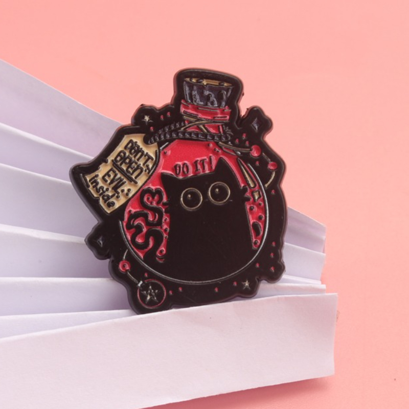 Vintage Funny Black Cat Enamel Badge - "don't Open " Badge
