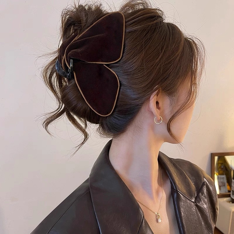 TEMU 1pc Winter-spring New Year Elegant Soft Fur Hairpin - Soft Velvet And Shark-shaped Hairpins For Women As Gifts