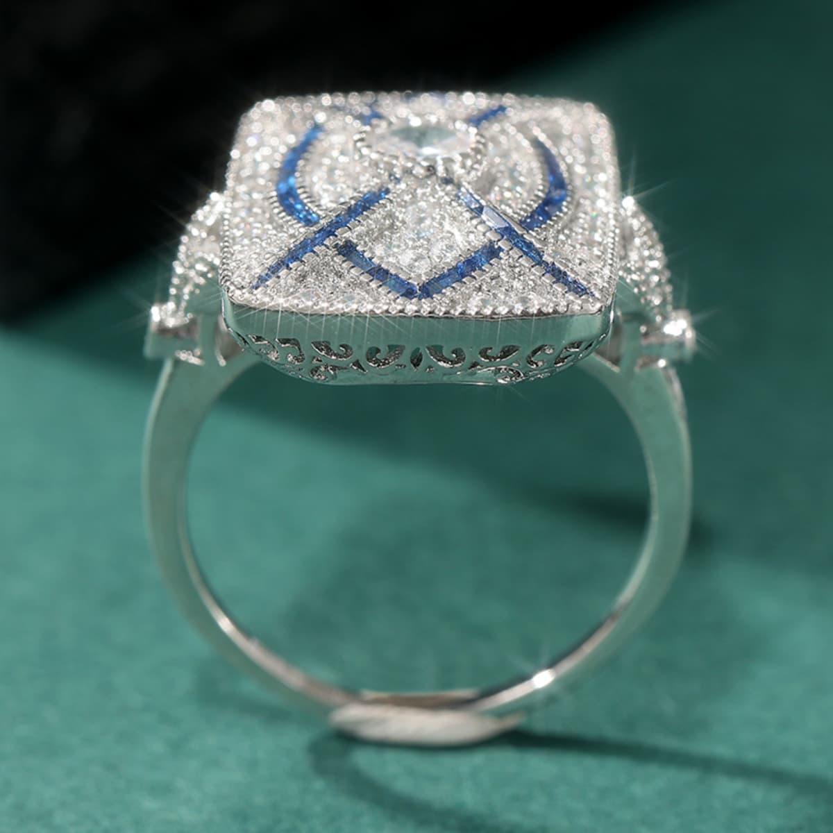 Unisex Art Geometric Blue-White Zirconia Ring