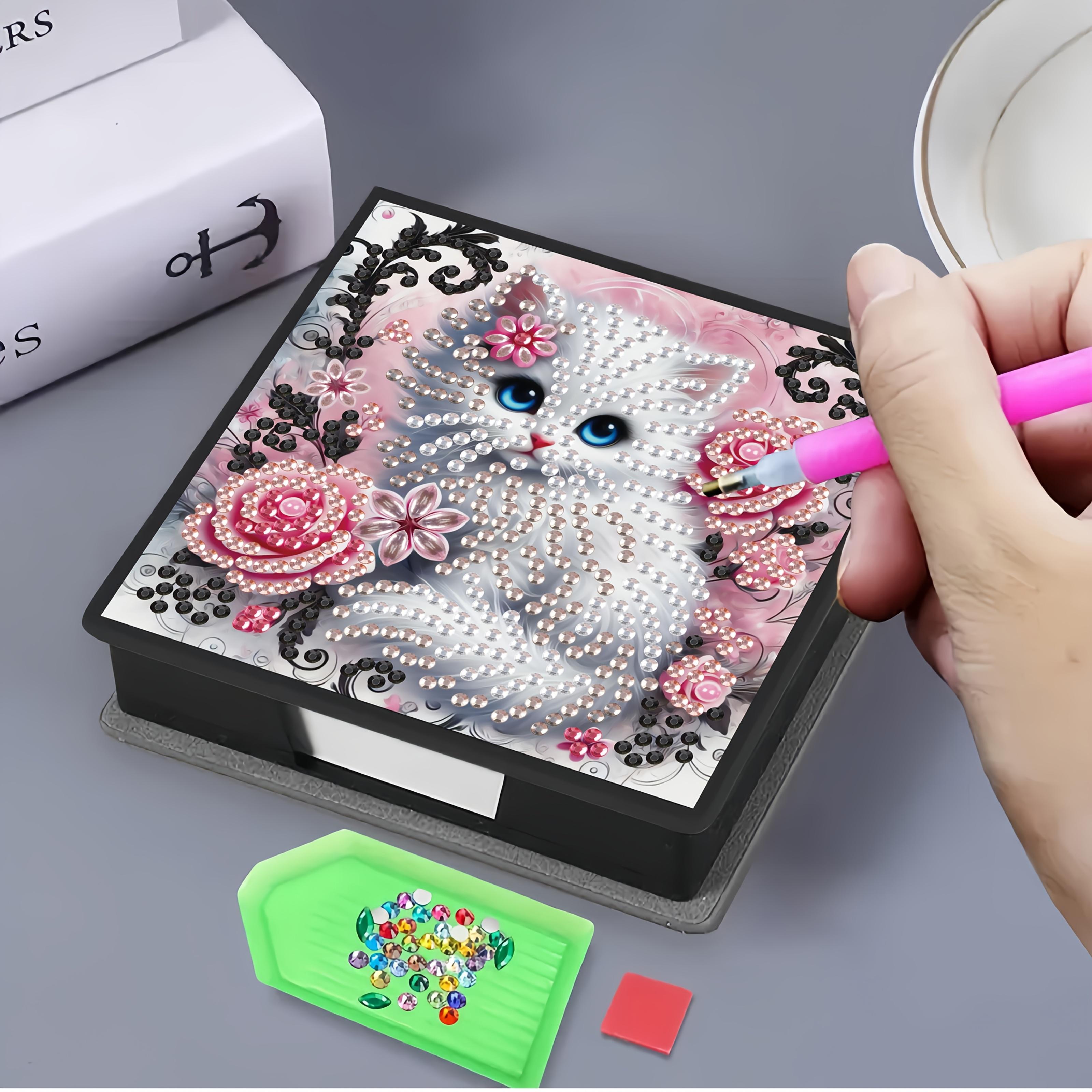 TEMU 1 Kit de Peinture Diamant DIY, Boîte à Mémo Chat Charme Floral en Similicuir Noir, Inclut 160 Feuilles de Papier Mémo, Strass Cristal Brillants