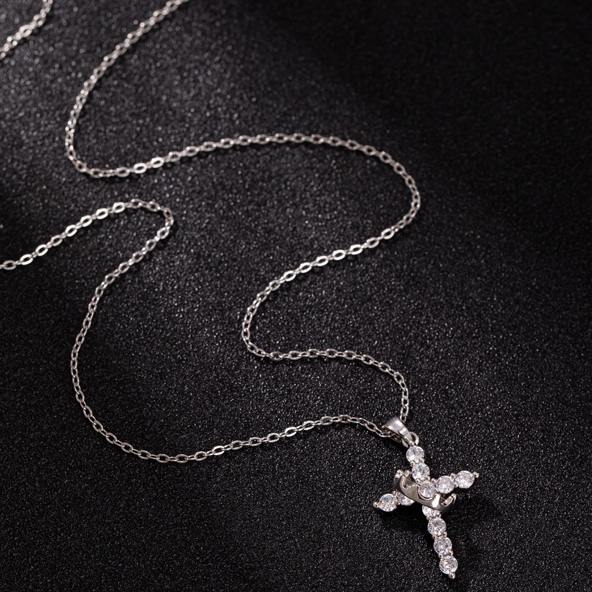 Light Luxury Crown and Cross Copper Pendant Necklace