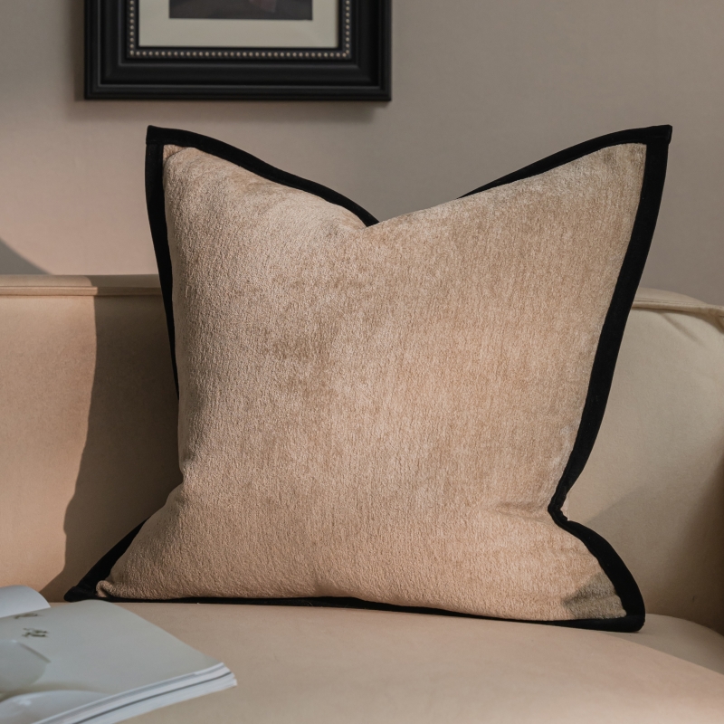 TEMU 1pc French Retro Decorative Pillowcase, 100% Polyester Chenille Black Contrast , Modern Light Room Sofa Bedroom Decorative Cushion Cover