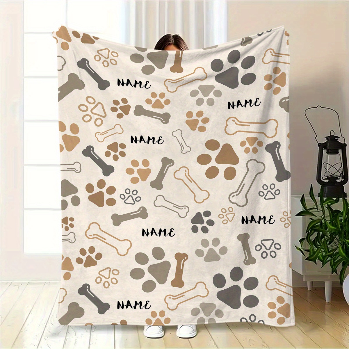 TEMU [customization] 1pc Custom Name Personalized Flannel Blanket, Paw Print Blanket, Suitable For Pet Lovers, Used On Office Chairs In As A Soft Nap