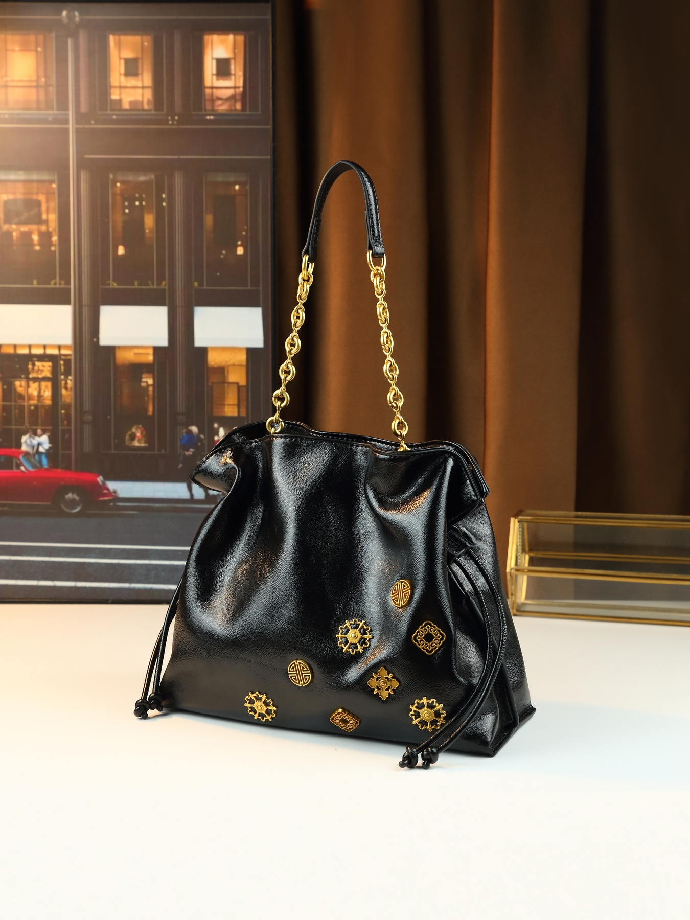 Black Handbag worn crossbody