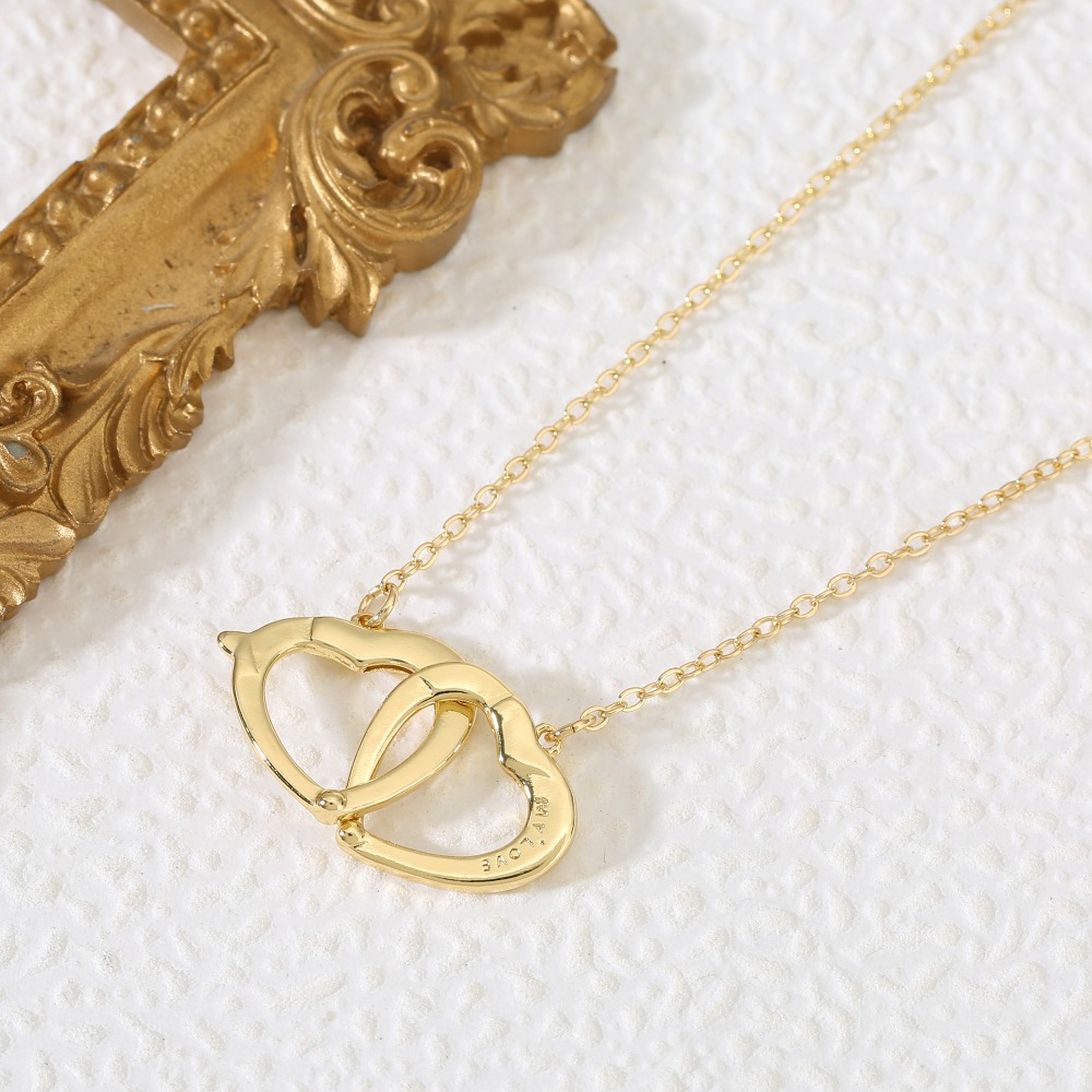 Women's Romantic Double Overlapping Ring Heart Necklace