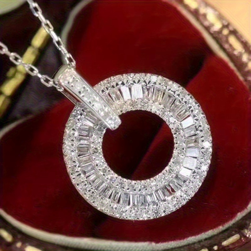Image of Elegant Inlaid Sparkling Synthetic Zirconia Round Pendant Necklace For For 's Gift Banquet Party Vacation Daily Casual Wear