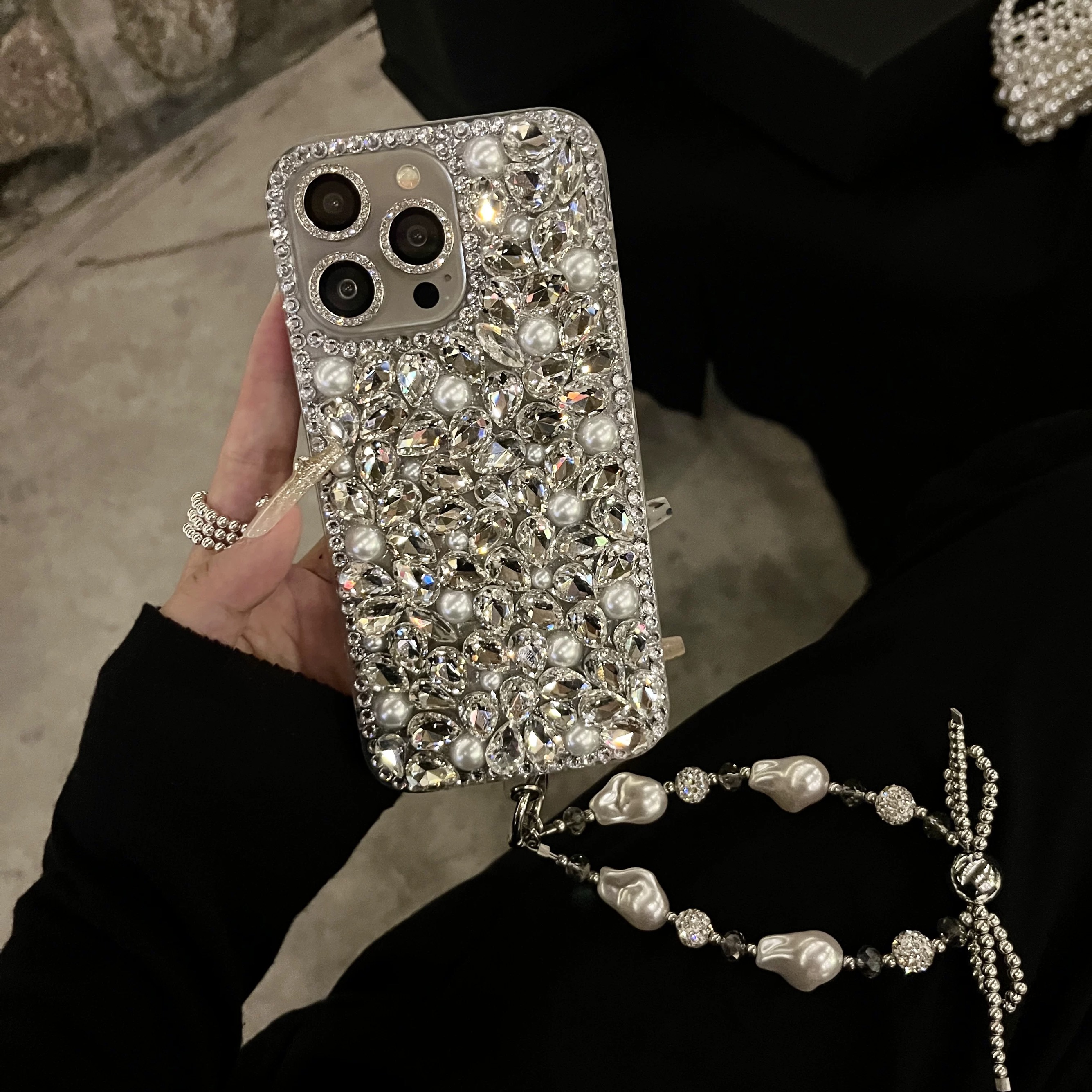 TEMU Phone Case: Heavy-duty Full-drill Pearl Phone Case With Lens-encrusted Full-coverage Protection, Featuring An Irregular-shaped Pearl Chain