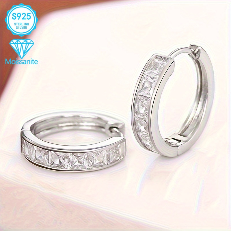   925 sterling silver moissanite earrings fashionable and simple sparkling daily wear for women hypoallergenic nickel free lightweight earrings suitable for any outfit and date as a gift for women Product details 3