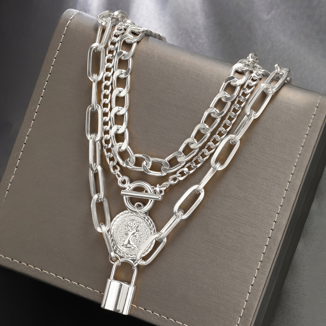 TEMU 3pcs Set Of Vintage Elegant Fashion Old Money Portrait Ot Clasp Necklace, Hip-hop Layered Collarbone Chain Suitable For Men And Women, Ideal For