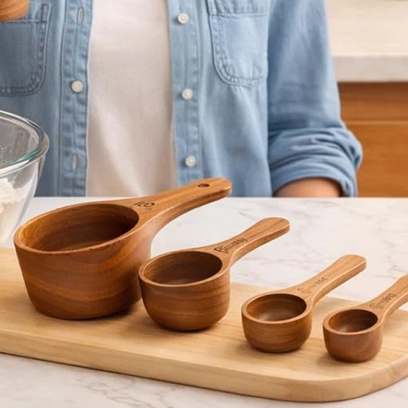 4pcs Natural Wood Wooden Measuring Spoons, Ergonomic , Gift, Used For Baking Cooking Spices Coffee Tea Milk Powder, Desserts, Cakes