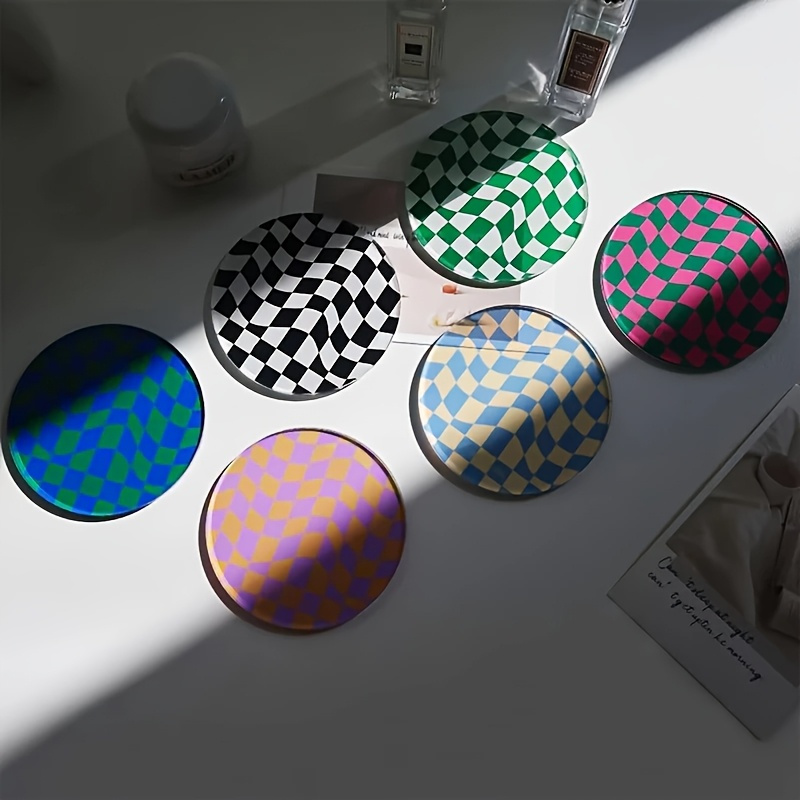 TEMU Lot de 6 sous-verres en bois sur le thème des échecs, adaptés aux passionnés d'échecs, protège-tables élégants avec pièces d'échecs, sous-verres