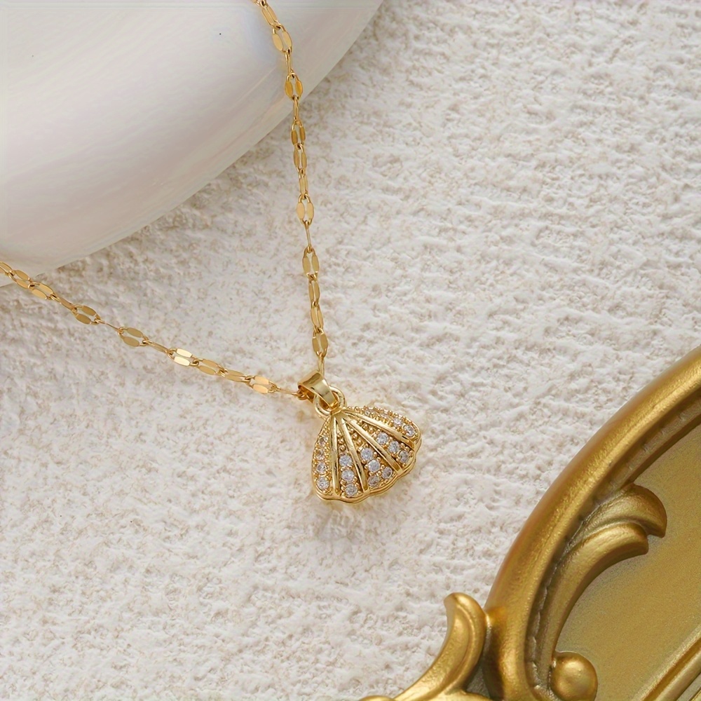 Elegant Shell Pendant Necklace for Women, Adjustable