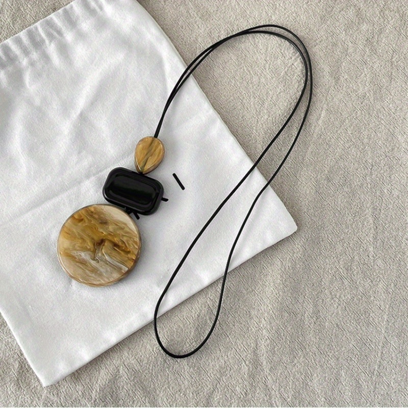 A Bohemian Long Necklace With A Summer Design, Featuring A High-end Pendant And Ethnic Style, Perfect As A New Chinese Accessory For Sweaters