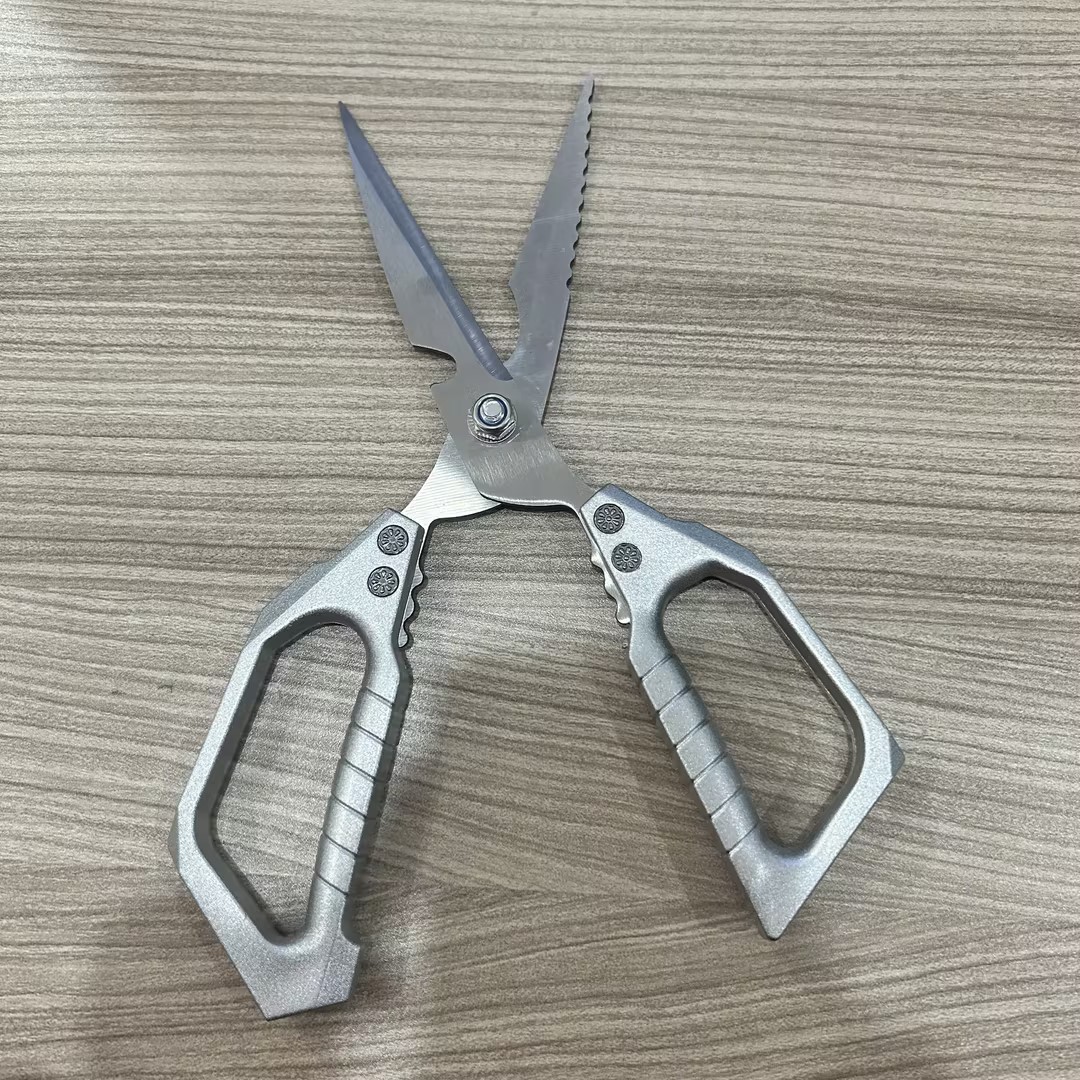 TEMU 1pc Heavy Duty Stainless Steel Kitchen Scissors - Meat, Poultry, Fish, Bone Scissors With Blade And Ergonomic Grip - Durable Construction, ,