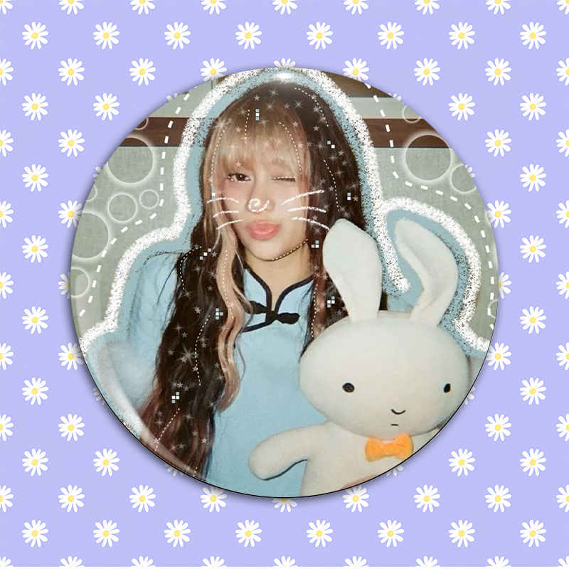 TEMU broche de moda de dibujos animados de anime, redonda unisex - Adecuado como un regalo e idea para familiares, de y . Estilo de 52 mm, broche de