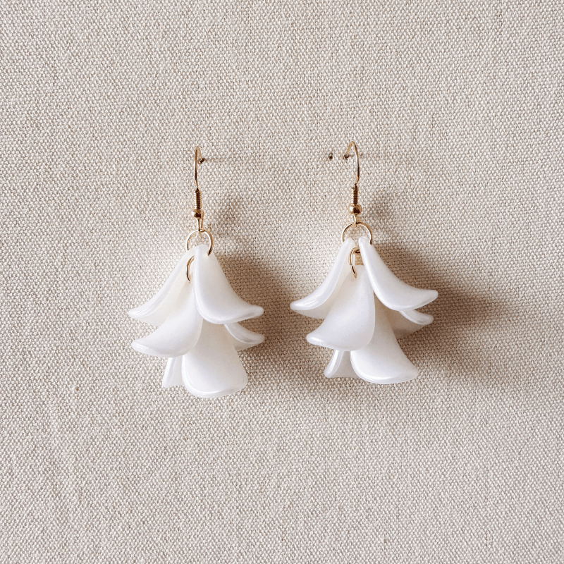 Vintage Style Acrylic Handmade Petal Pendant Earrings
