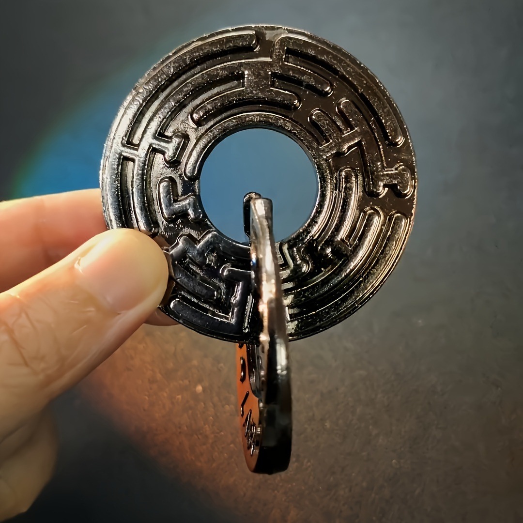 Metal Maze Lock Puzzle, 1pc - Ideal Brain Development Challenge For, Gift For Halloween,christmas Event & Party Supplies Halloween&christmas For Christmas,newyear,valentine,party Events