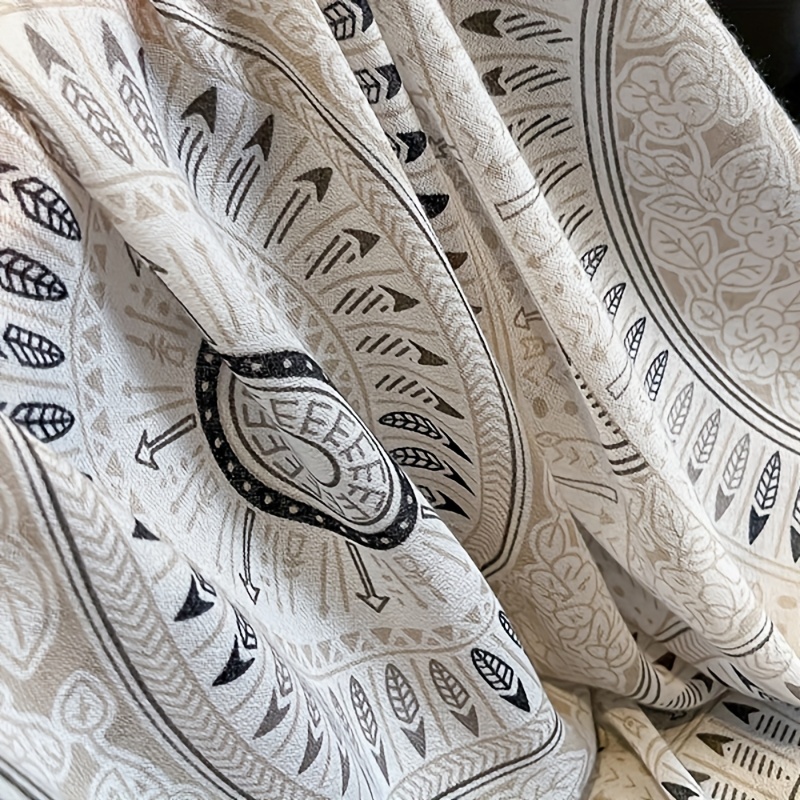 YZNT A Versatile New Style Featuring a Simple And Elegant Artistic Print, This Casual -Scarf Is Warm for Winter And Has a Soft Texture, Perfect for Outdoor Adventures.