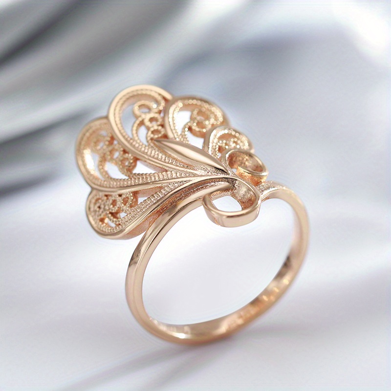 Luxurious Copper Hollowed Out Flower Shaped Elegant Ring