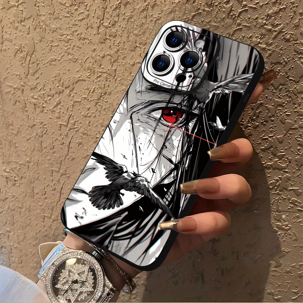 Funda para teléfono: Sumérgete en el mundo de la estética anime con esta funda de borde . Presenta una impactante ilustración monocromática, resaltada por un ojo rojo vivo que atrae la atención. La imagen, con elementos como pájaros voladores, añade un sentido de misterio e intensidad. Diseñada para