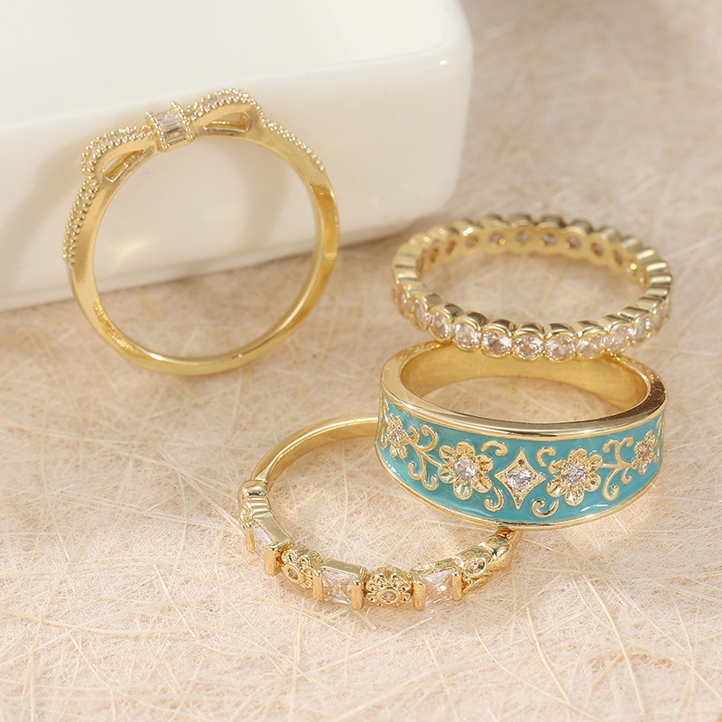 4pcs Retro Copper Material Hand Carved Texture Ring Set