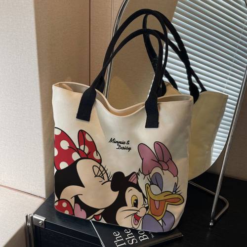 duck womens casual tote bag durable polyester with zipper closure wrist strap animal print design red polka dot mixed colors for daily use shopping purse outing accessory design sturdy construction fun accessory easy to lovers