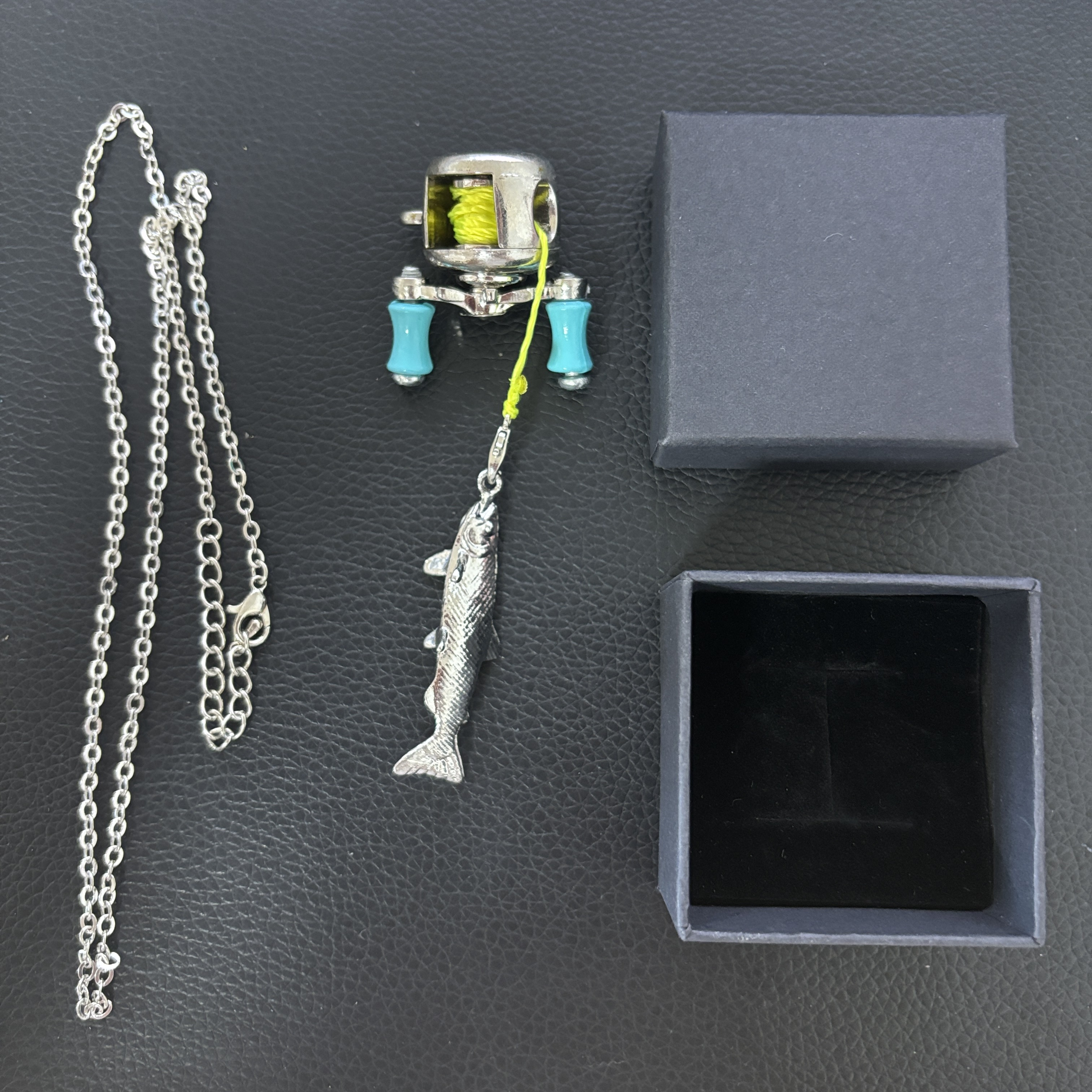TEMU Collier pendentif moulinet de pêche pour homme, breloque poisson vintage hip-hop, chaîne bijou, accessoire à thème pêche pour usage et air,