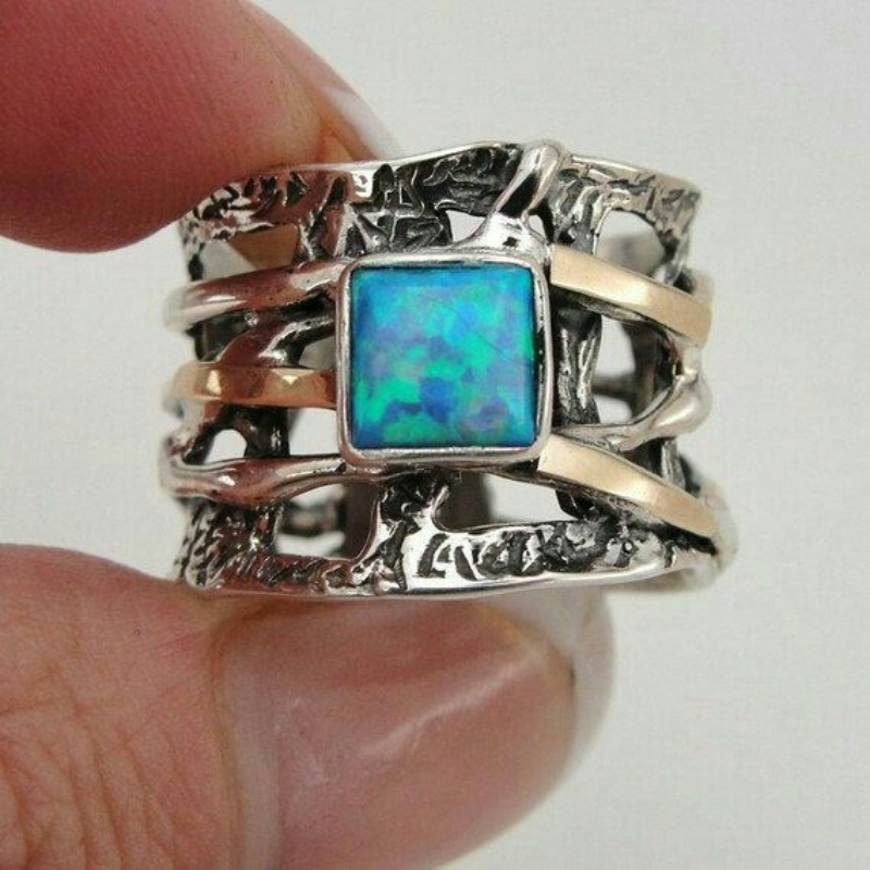 Women's Vintage Distressed Two-tone Openwork Texture Ring with Zirconia Inlay