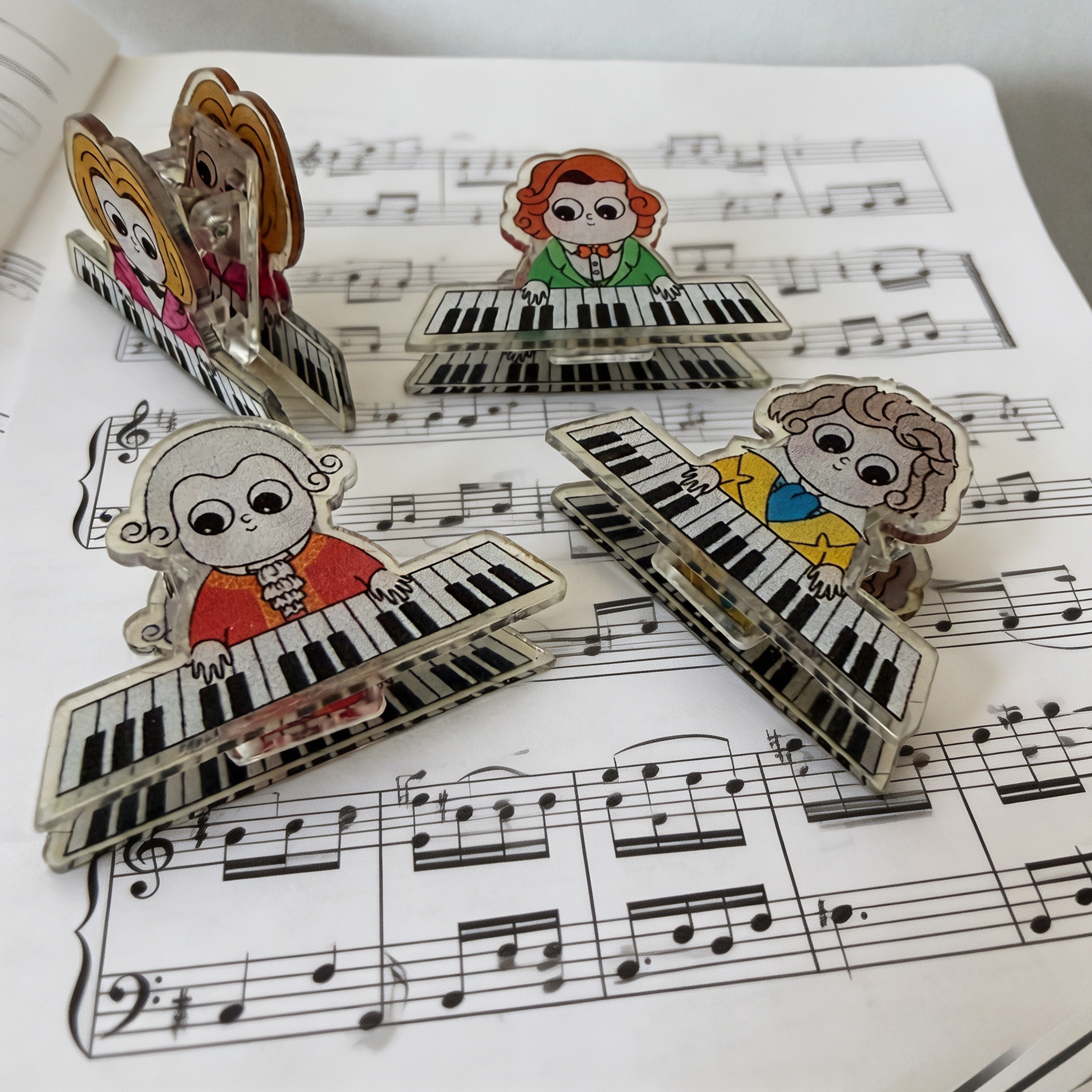 TEMU 4pcs Musician Sheet Music Clips, Acrylic Pp Clips, Folders, Must-have Mini Sheet Music Clips For Music Fans, Cute Classical , Creative Character