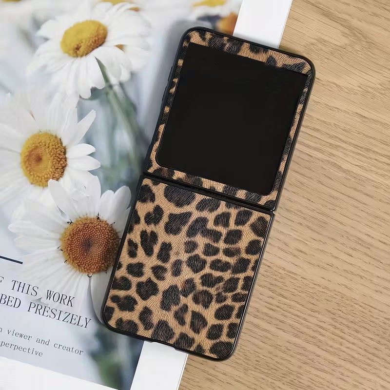 TEMU Phone Case - Leopard Print Faux Leather Phone Case, Compatible With /z Flip4///z /8, Classic Wild Fashionable Light Luxury Leather Small Flip
