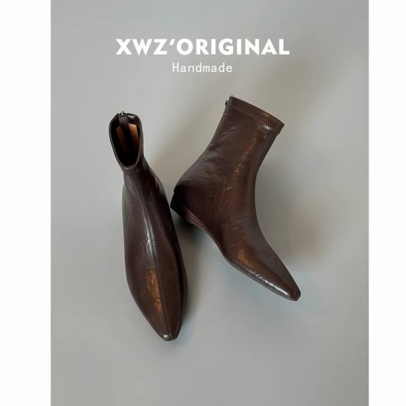 Image of Women Brown Crinkled Ankle Boots, Pointed Toe Hidden Wedge Low Heel Booties, Back Zipper Retro Slim Fit Short Boots For Daily Casual& Matching Outfits, Women Shoes
