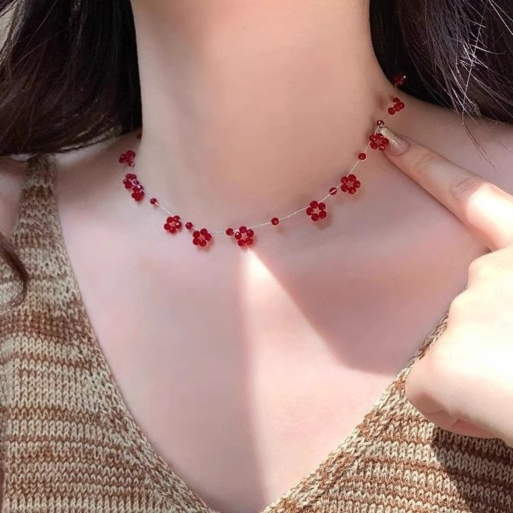 TEMU Collier ras du cou rouge pour femme, joli pendentif petite fleur rouge chaîne clavicule, cadeau de bijou d'été délicat