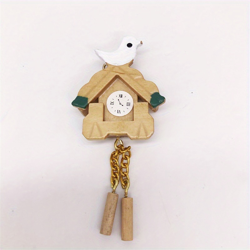 

1pc Miniature Wooden Bird Clock, 1:12 Scale Dollhouse Wall Clock, Decorative Toy House Accessory, Simulated Clock Model With Chain Detail